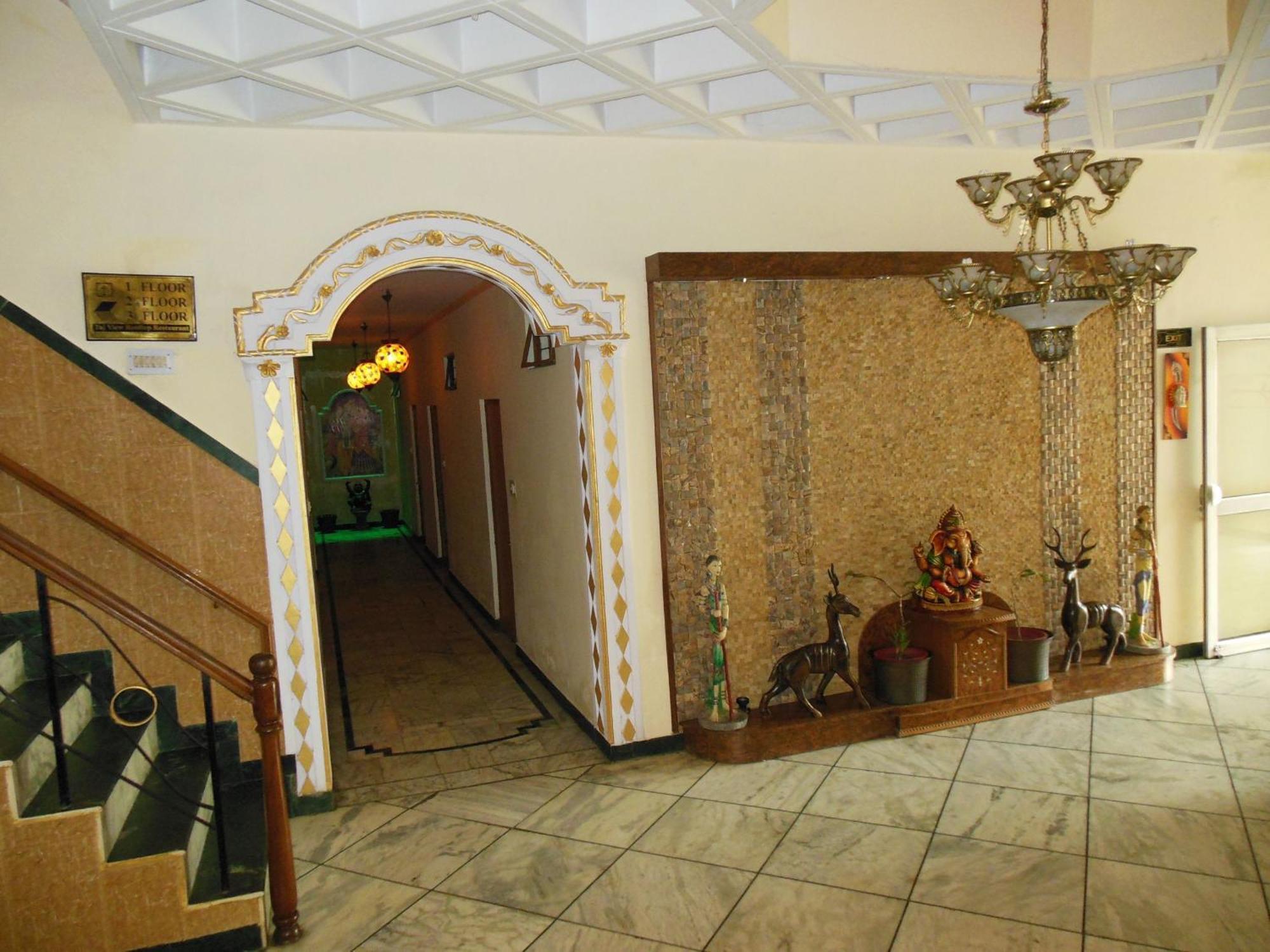 Hotel Taj Plaza, Vip Road, Agra Agra  Ngoại thất bức ảnh