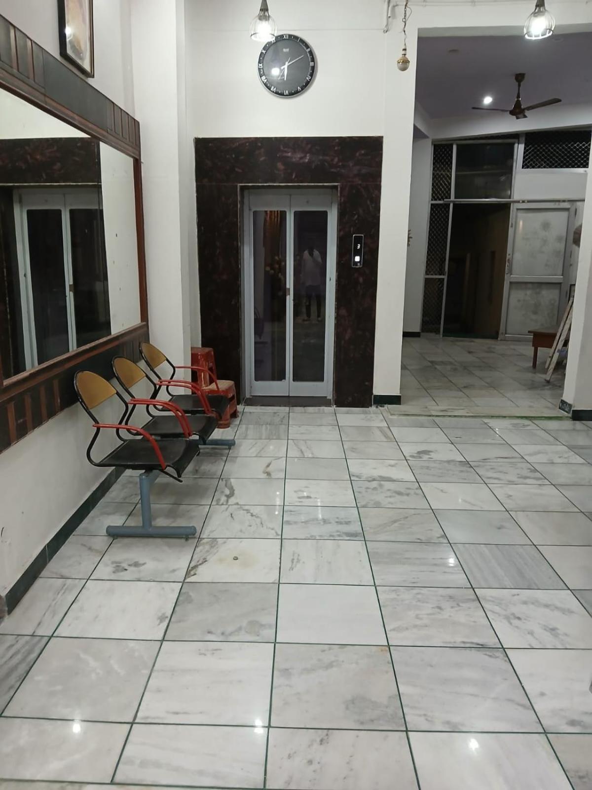 Hotel Taj Plaza, Vip Road, Agra Agra  Ngoại thất bức ảnh