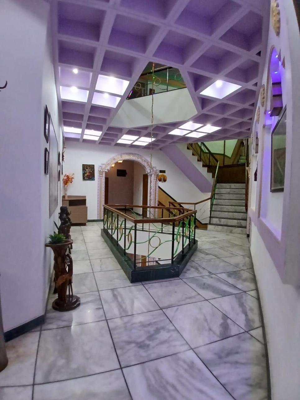 Hotel Taj Plaza, Vip Road, Agra Agra  Ngoại thất bức ảnh