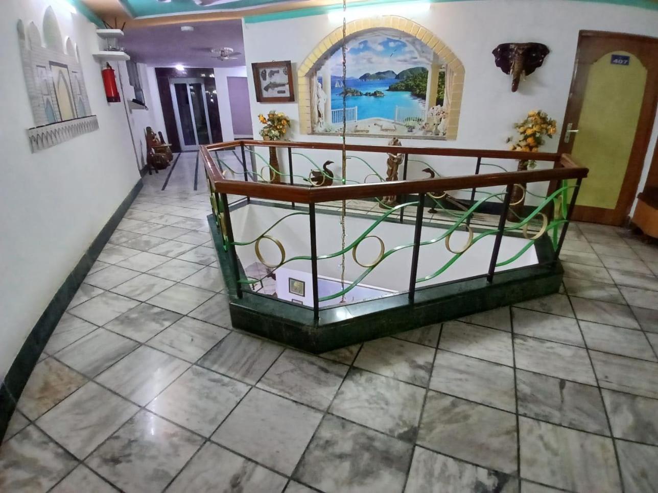 Hotel Taj Plaza, Vip Road, Agra Agra  Ngoại thất bức ảnh