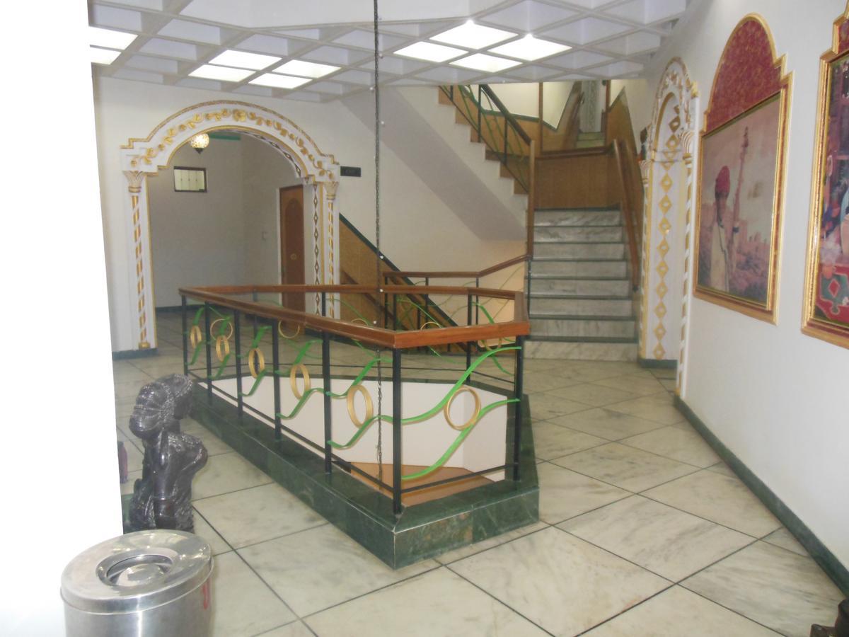 Hotel Taj Plaza, Vip Road, Agra Agra  Ngoại thất bức ảnh